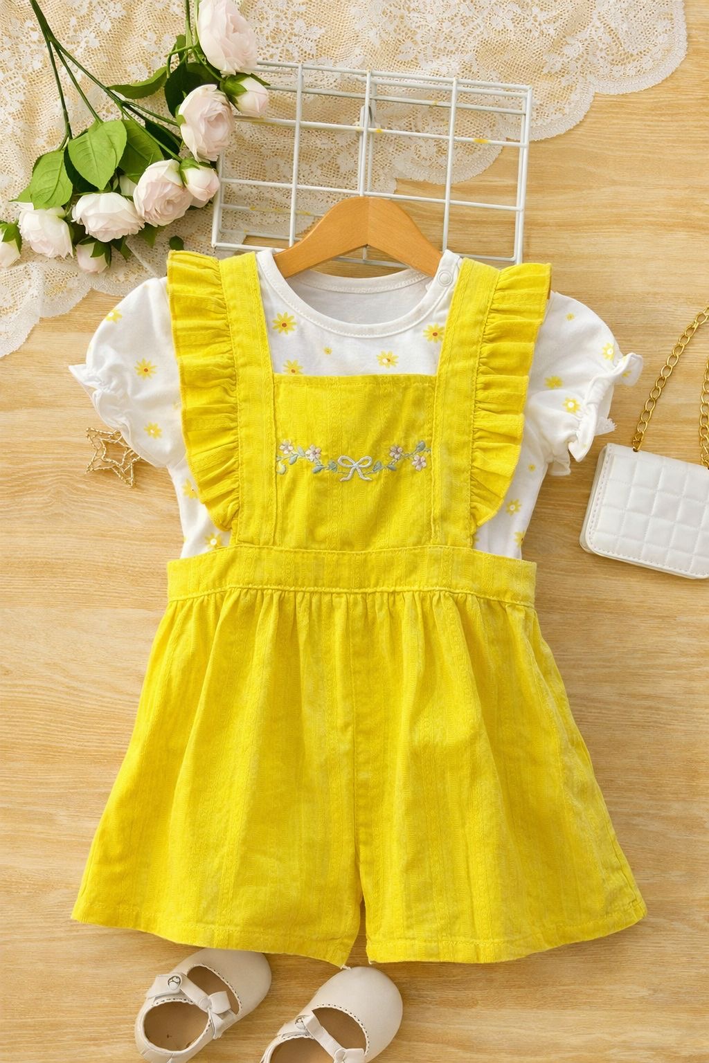 سالوبيت تطويز فيونكه ورد