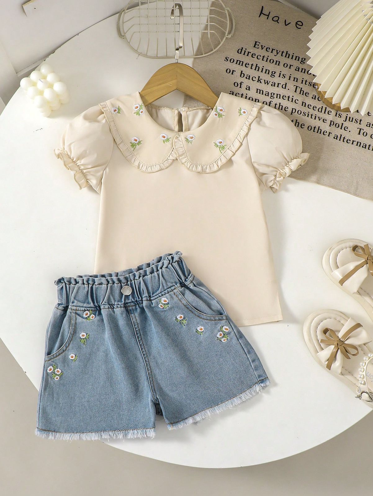 طقم بناتي شي ان توب ورد+شورت جينز ورد