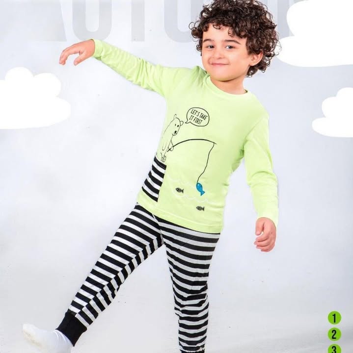 بيجامه مخططه خصم 20%